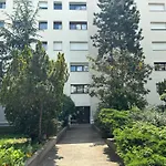 Studio Paris Buttes Chaumont